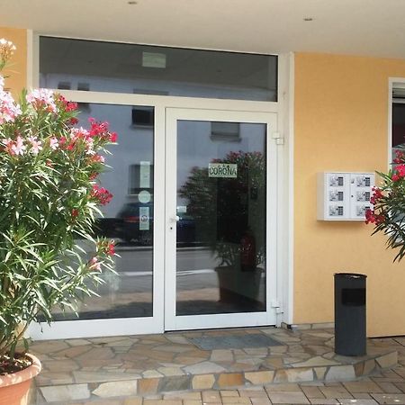 Pension Corona Forst  Екстер'єр фото